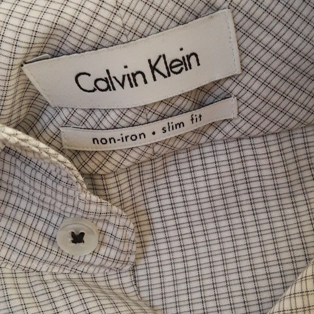 Calvin Klein Cotton Dress Shirt Men's Slim Fit Size M 15-inch neck - Picture 8 of 8
